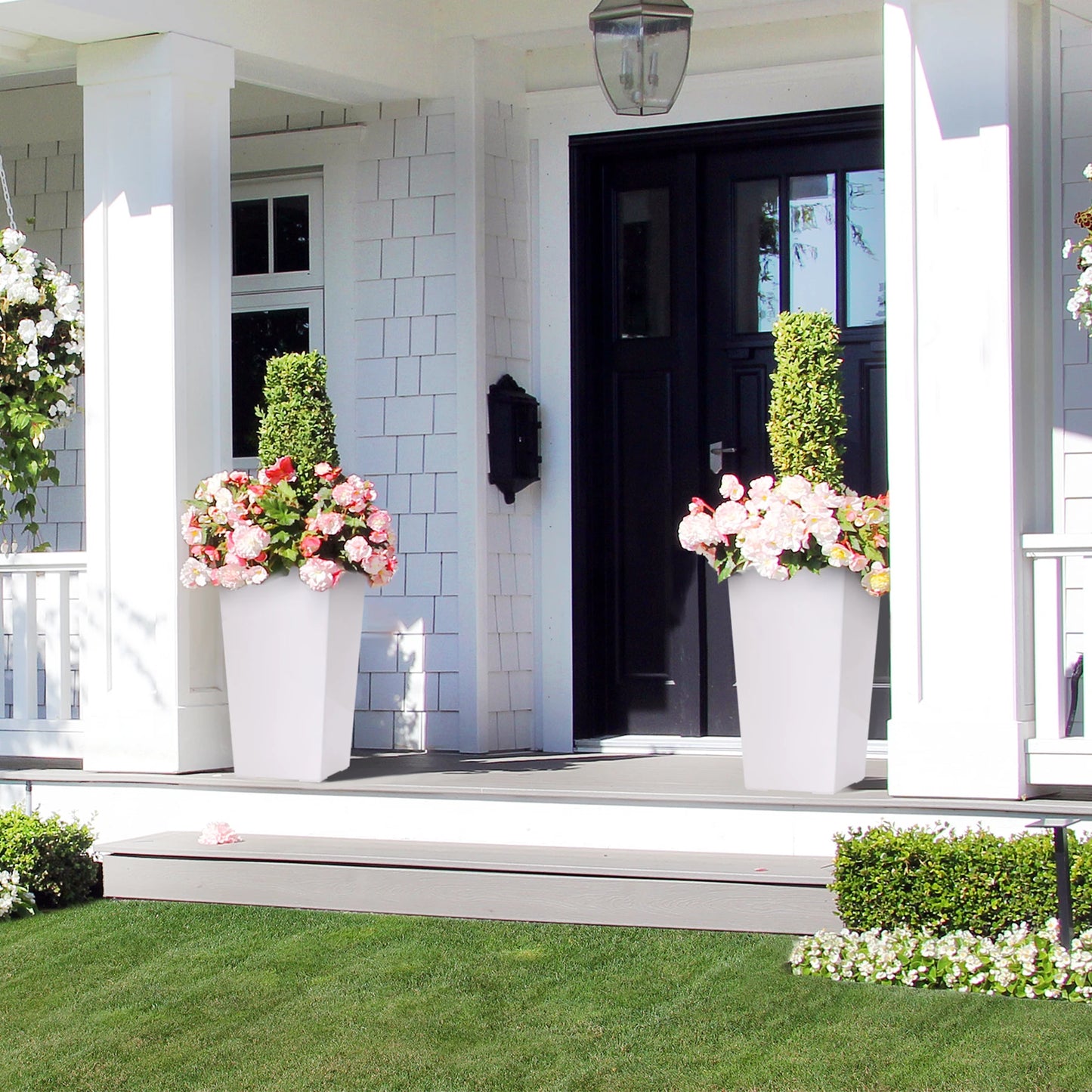 2 PCS 22.4 Inch Tall Planter Indoor ＆ Outdoor Taper Planter - Black or White