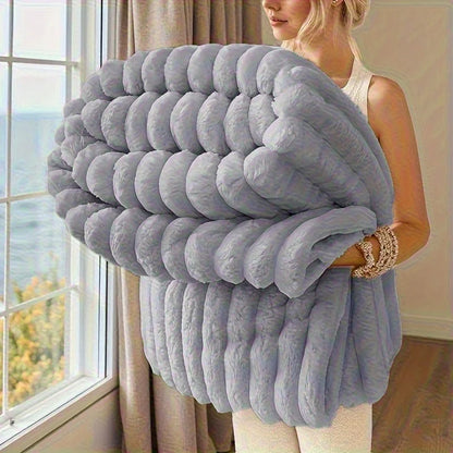 Soft & Warm Fleece Throw Blanket for All seasons - 3 Sizes