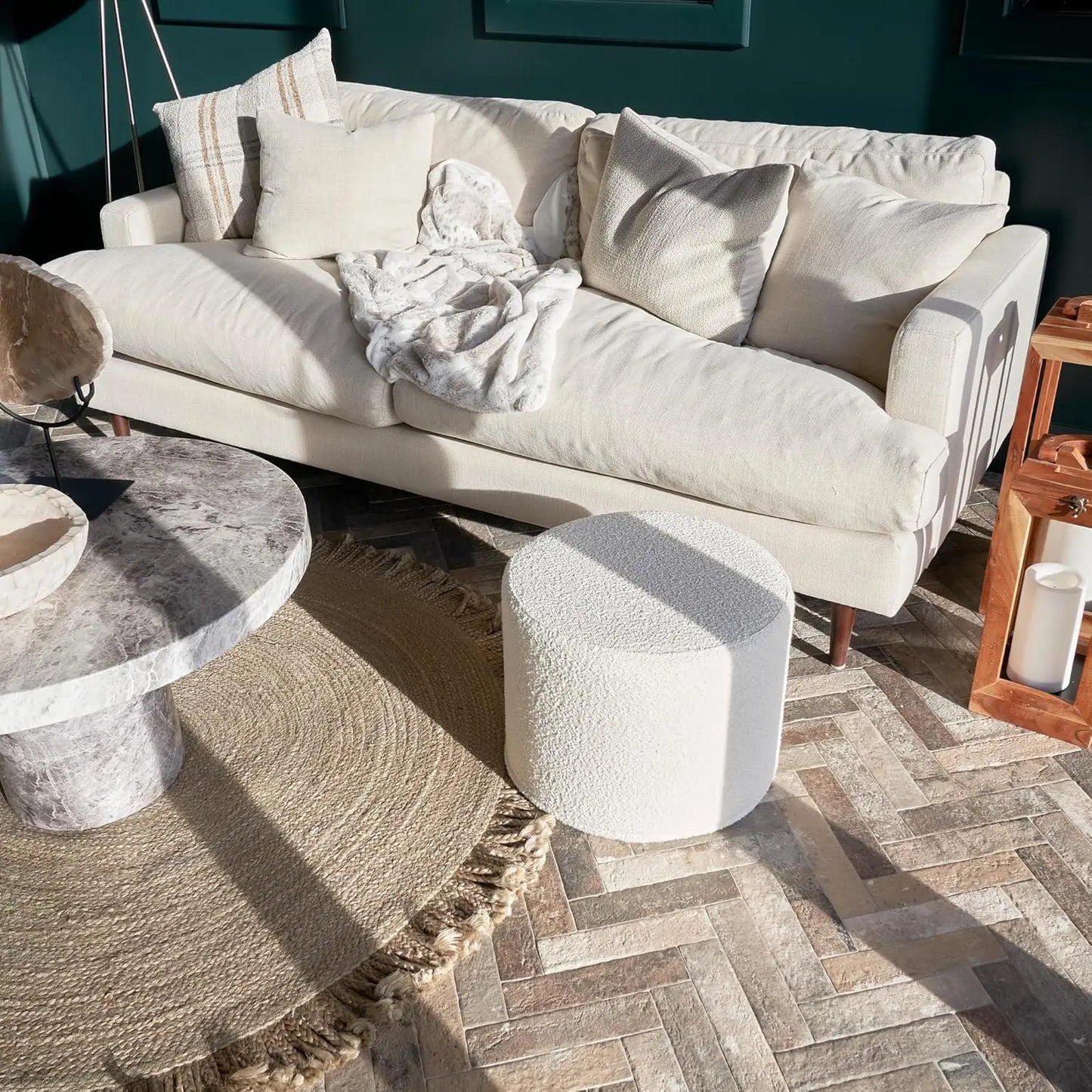 Lightweight Comfort Round Boucle Pouf Foot Rest