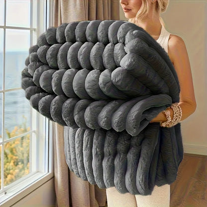 Soft & Warm Fleece Throw Blanket for All seasons - 3 Sizes