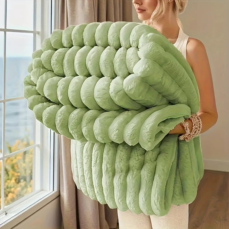 Soft & Warm Fleece Throw Blanket for All seasons - 3 Sizes